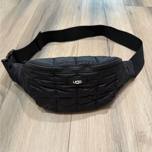 UGG bumbag Quilted Black Belt Bag
